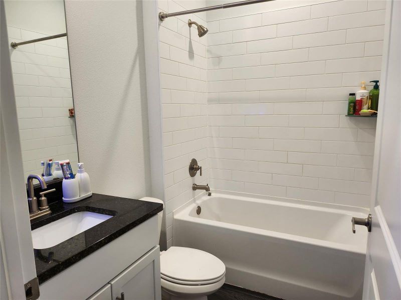 2nd Full Bathroom 2nd Full Bathroom