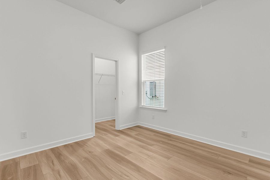 Spacious, unfurnished interior of a new home in Midtown at Nexton, Summerville (Image 10). Spacious, unfurnished interior of a new home in Midtown at Nexton, Summerville (Image 10).