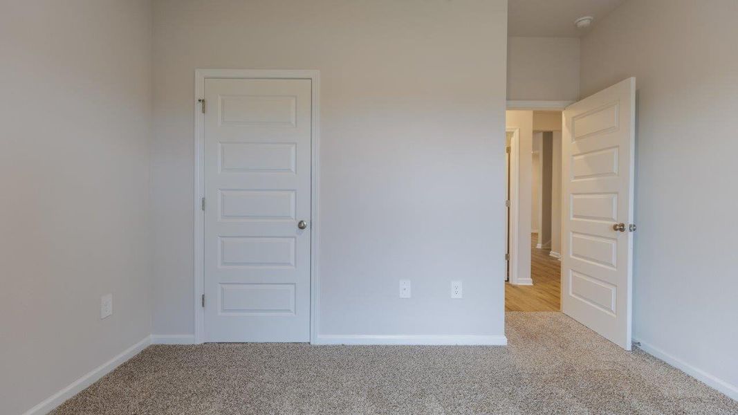 Representative unfurnished interior of a home built from the Plan by D.R. Horton in Greystone, Crawfordville (Image 21). Representative unfurnished interior of a home built from the Plan by D.R. Horton in Greystone, Crawfordville (Image 21).