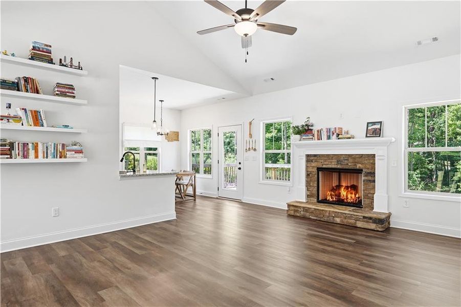 Spacious, unfurnished interior of a new home in , Douglasville (Image 38).