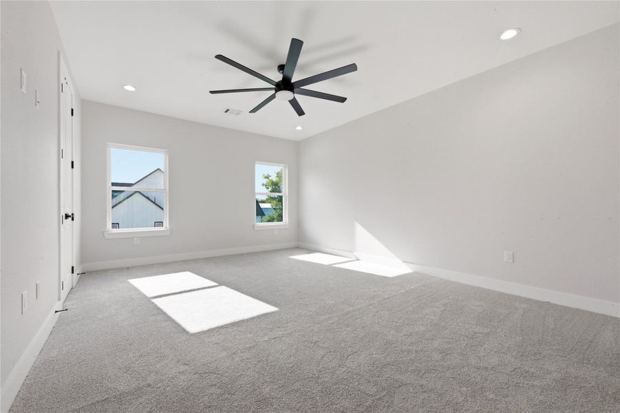 Spacious, unfurnished interior of a new home in , Baytown (Image 41). Spacious, unfurnished interior of a new home in , Baytown (Image 41).