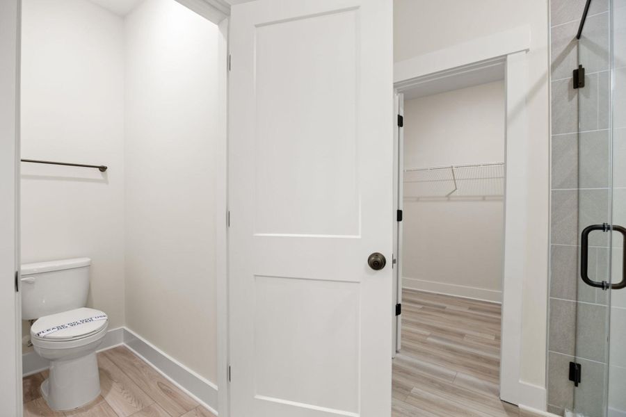 Image 42 of a home in Harbor Crossing.