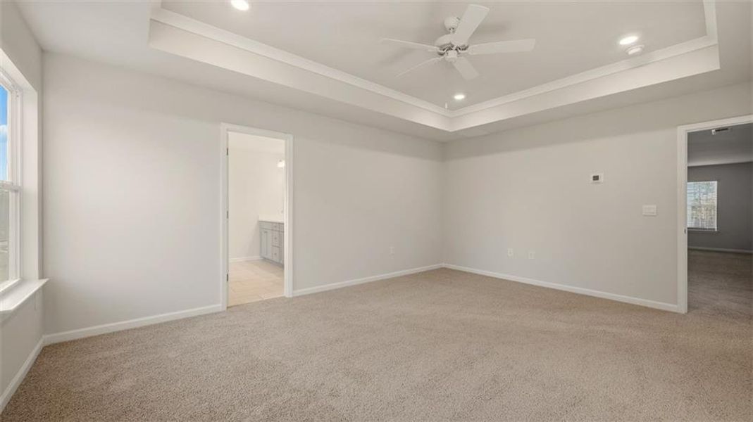 Spacious, unfurnished interior of a new home in Water Oak Estates, Lawrenceville (Image 38).
