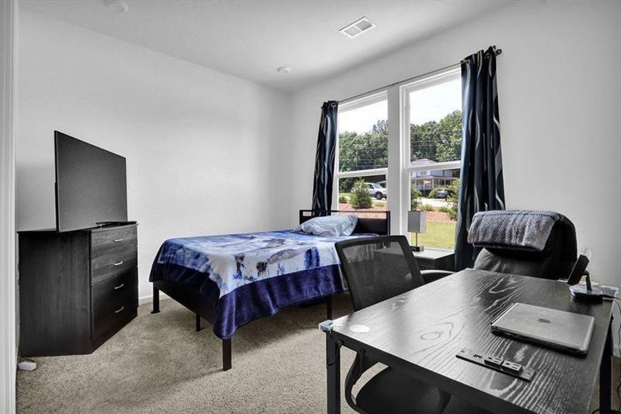 Furnished interior view inside a new home in Sweetbay Farm, Lawrenceville (Image 26).