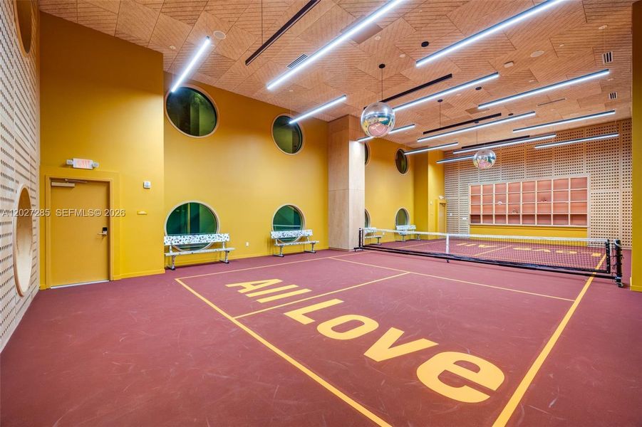Community amenities in , Miami (Image 25).