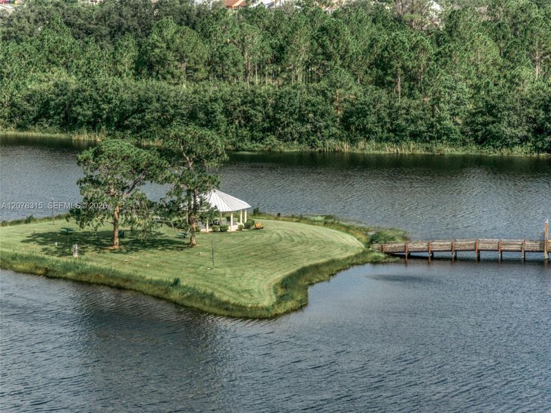 Natural landscape and outdoor views near  in Sebring (Image 83).