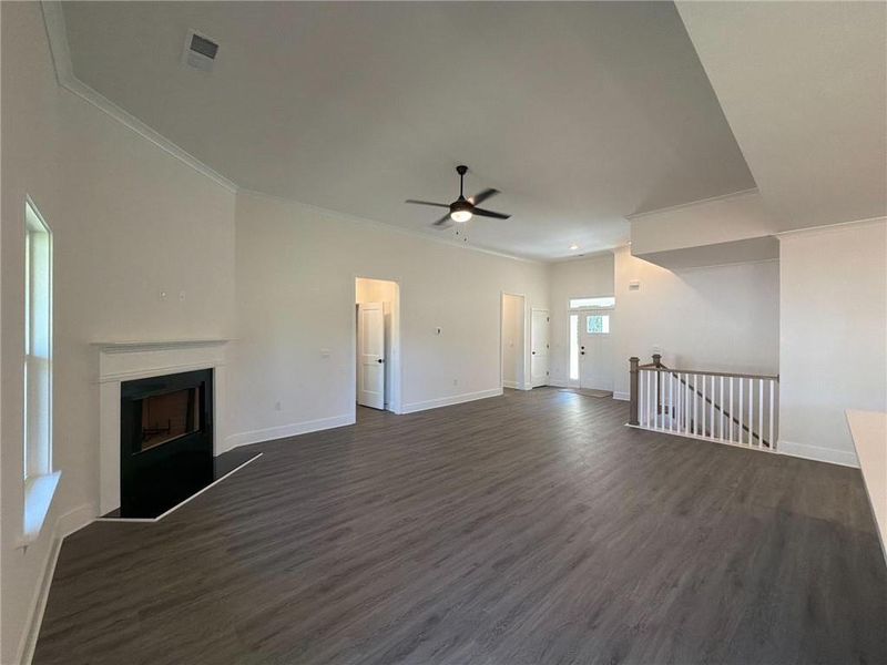 Spacious, unfurnished interior of a new home in Tuscany Hills, Douglasville (Image 14).