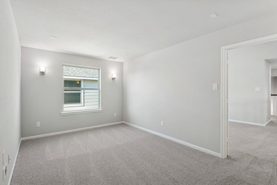 Versatile loft upstairs