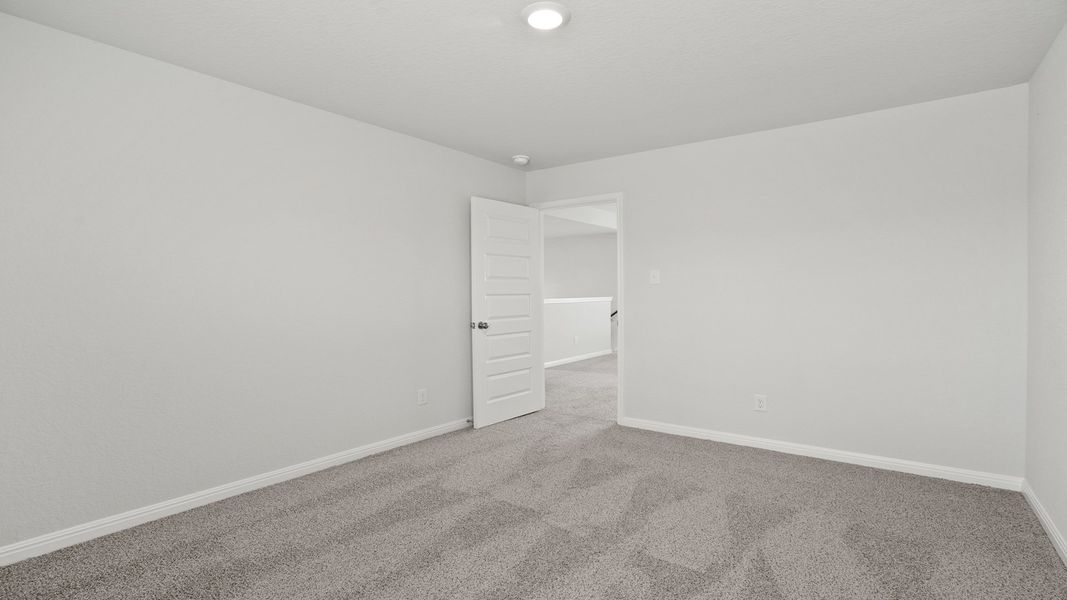 Spacious, unfurnished interior of a new home in Hunters Ranch, San Antonio (Image 20). Spacious, unfurnished interior of a new home in Hunters Ranch, San Antonio (Image 20).