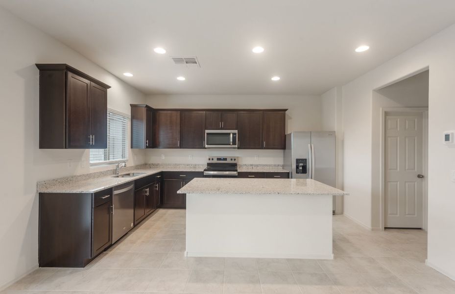 Furnished interior view inside a new home in El Rancho Santa Rosa, Maricopa (Image 5).