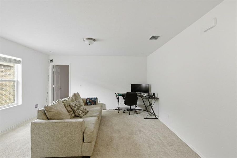 Furnished interior view inside a new home in Travis Ranch, Forney (Image 26).