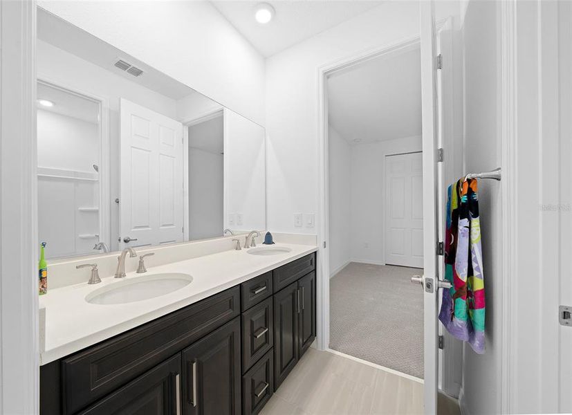 Furnished interior view inside a new home in , Ocala (Image 11).