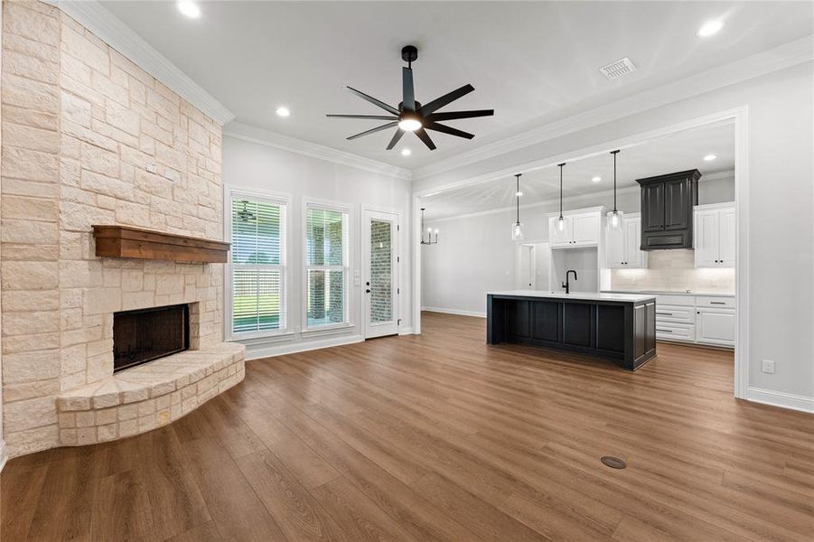 Spacious, unfurnished interior of a new home in , Waco (Image 33).