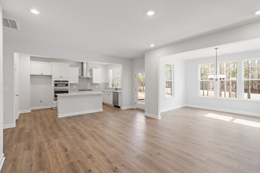 Spacious, unfurnished interior of a new home in Sweetbrier, Durham (Image 23).