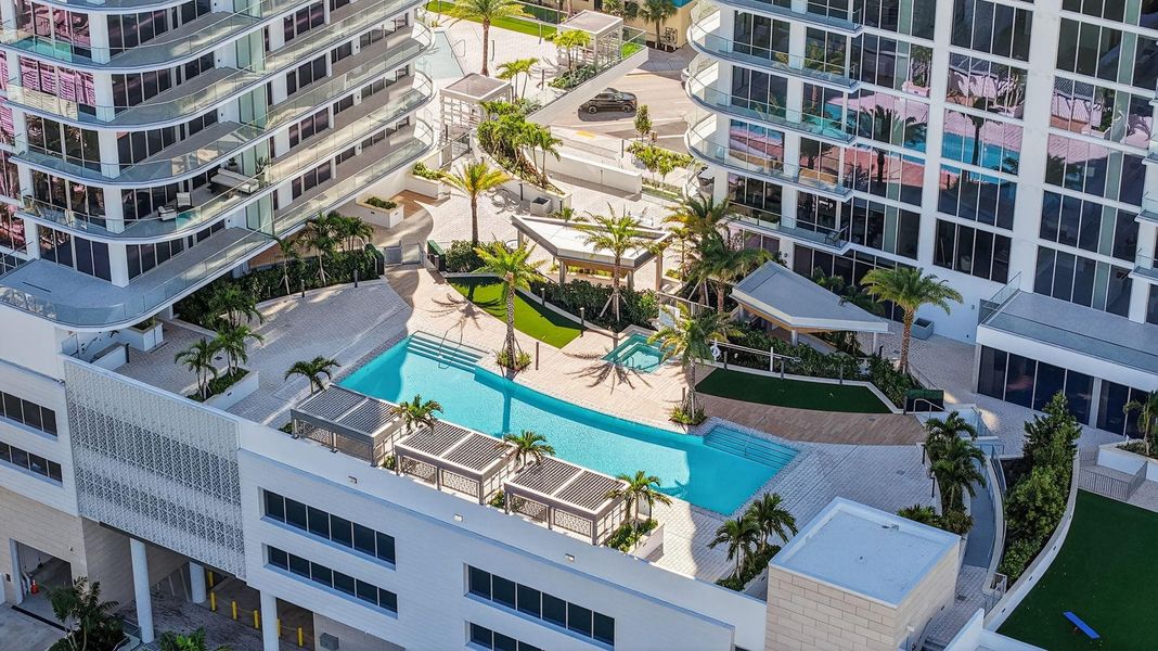 Community amenities in , Fort Lauderdale (Image 49).