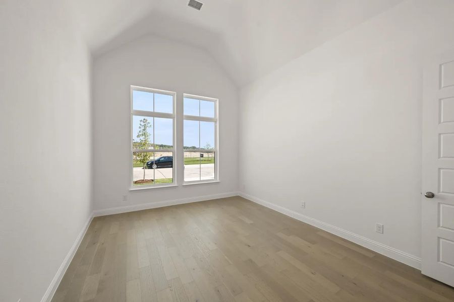 Eastland II Home Office
