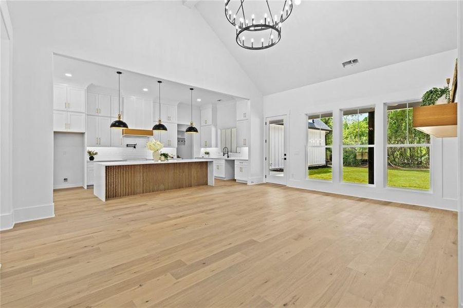 Spacious, unfurnished interior of a new home in , Monroe (Image 26).