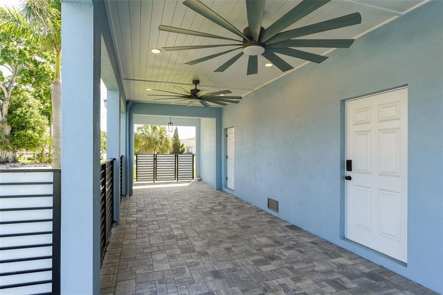 Exterior details and patio area of a home in , Tampa (Image 49).