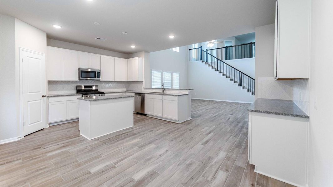 Furnished interior view inside a new home in Pearlbrook, Texas City (Image 2).