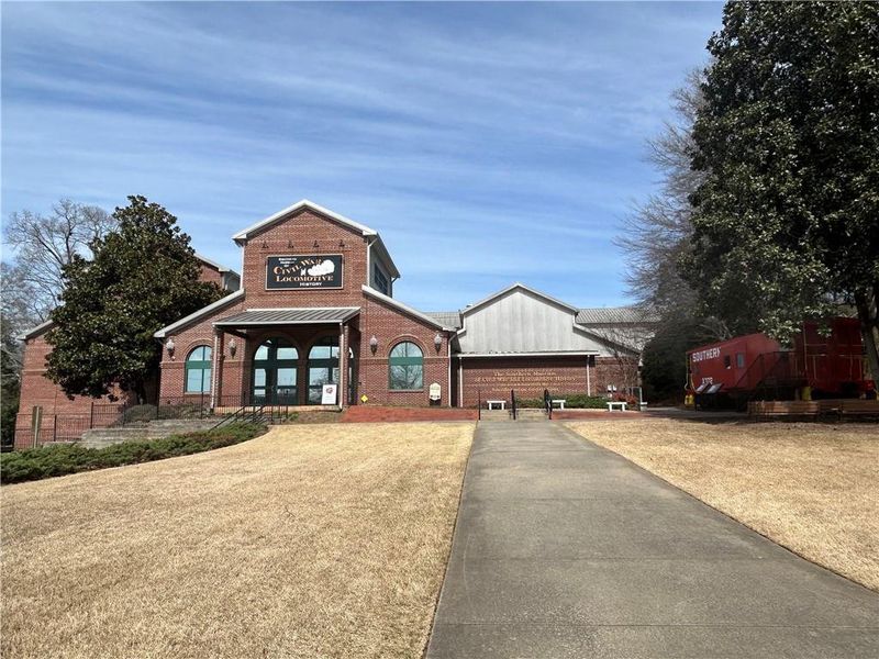 Image 37 of a home in East Park Village.