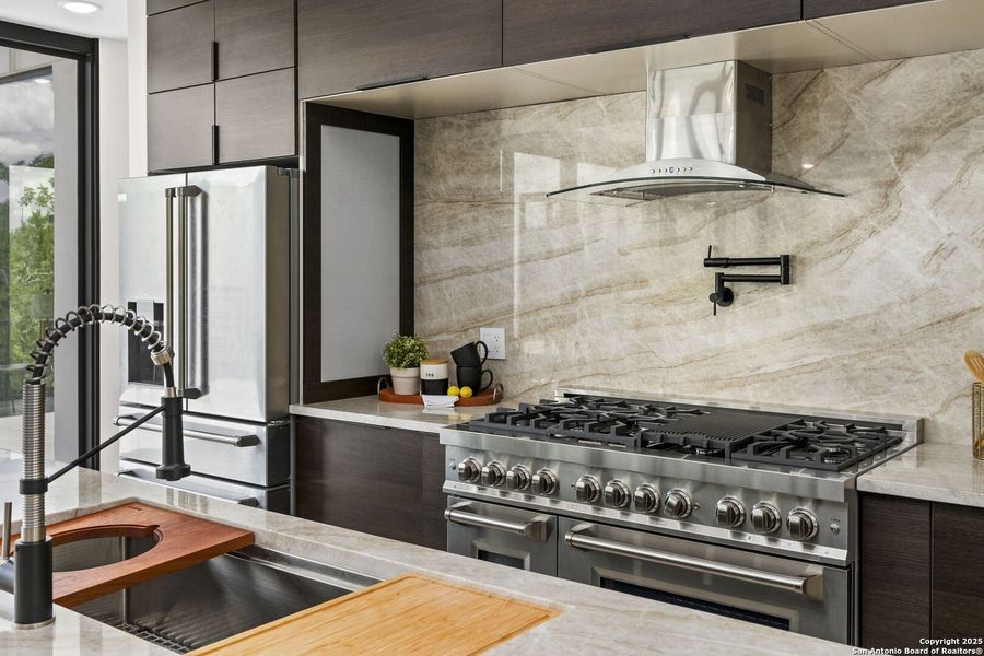 Furnished interior view inside a new home in , Spring Branch (Image 29).