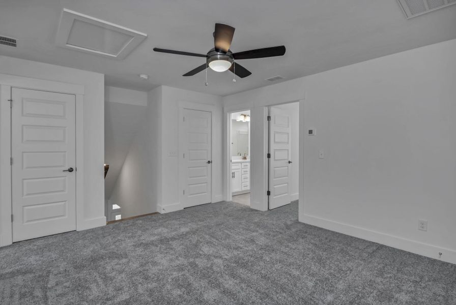 Spacious, unfurnished interior of a new home in Clubside Reserve at Summerlake, Lexington (Image 46).