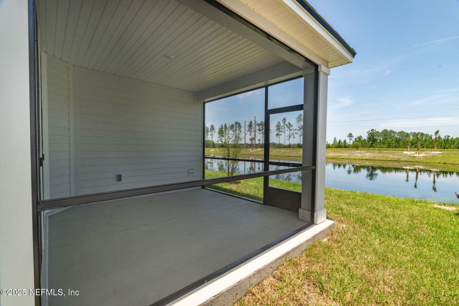Image 65 of a home in Beacon Lake.