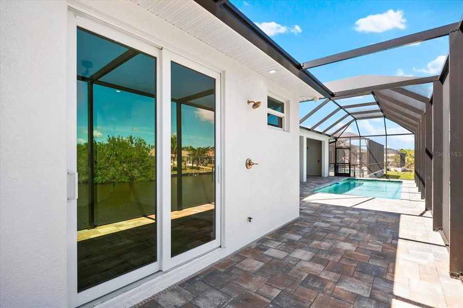 Exterior details and patio area of a home in , Port Charlotte (Image 26).