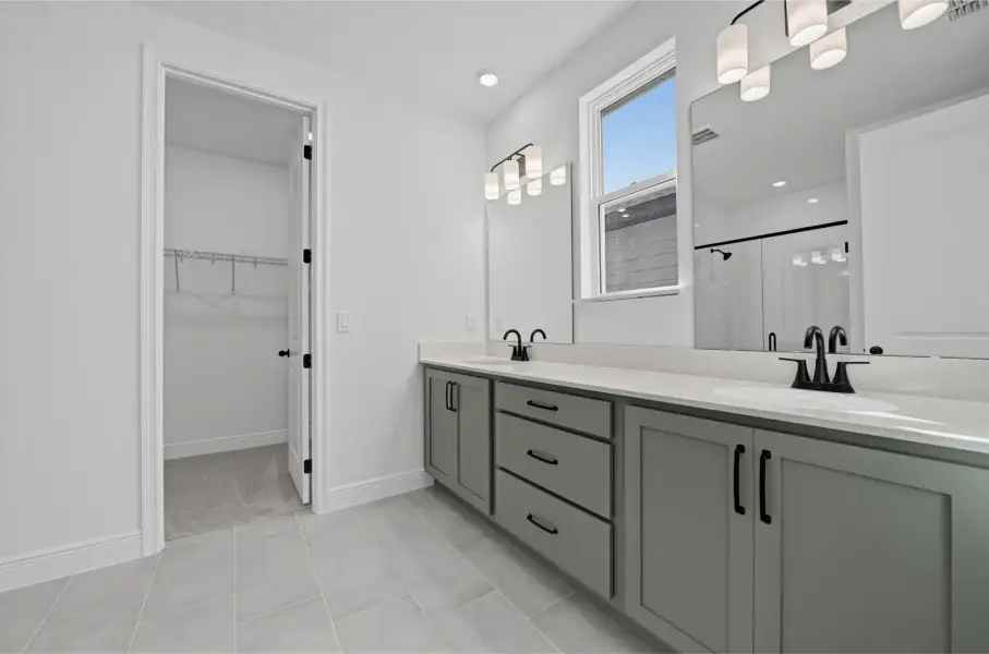 Furnished interior view inside a new home in Trailside, Mount Dora (Image 11).