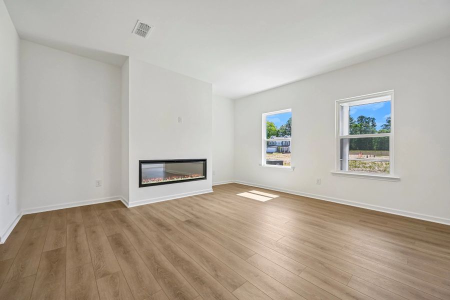 Representative images and renderings are for illustrative purposes. Actual structural options and design finishes of home may vary. Representative images and renderings are for illustrative purposes. Actual structural options and design finishes of home may vary.