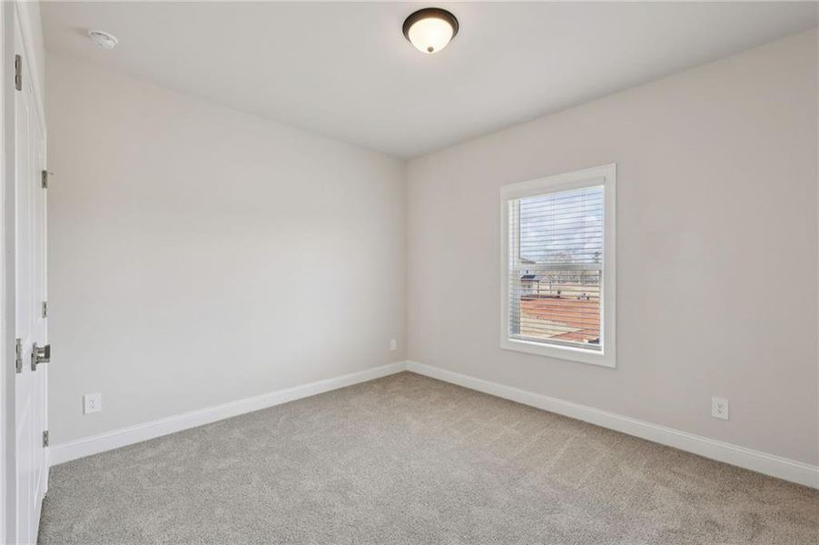 Spacious, unfurnished interior of a new home in River Pointe, Monroe (Image 30).