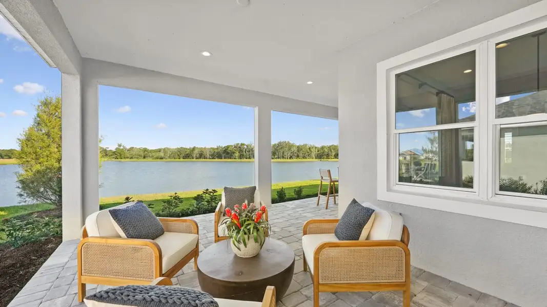 Representative exterior details of a home built from the Sea Mist by Neal Communities in Vistera of Venice, Venice (Image 4).