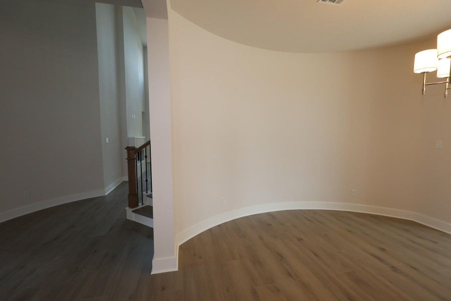 Spacious, unfurnished interior of a new home in Dunham Pointe, Cypress (Image 12).