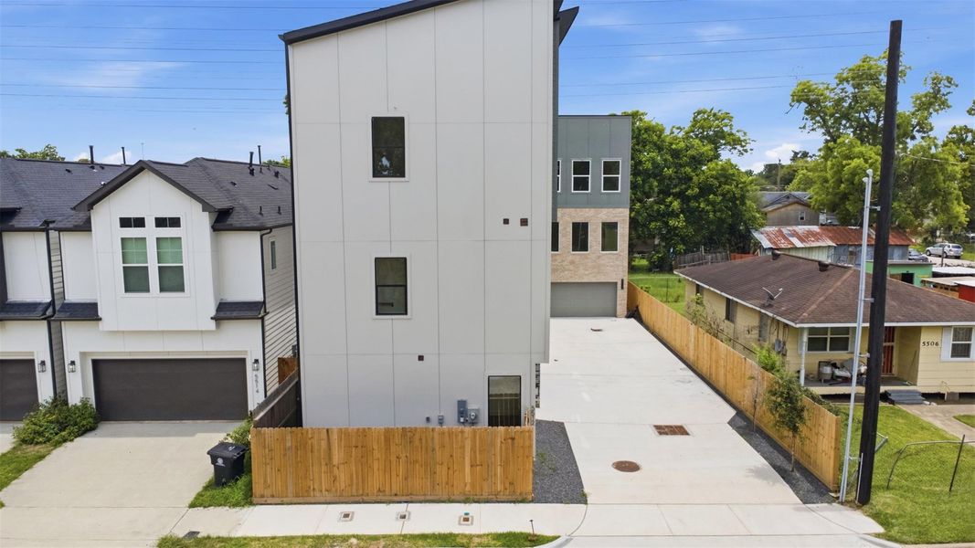 Exterior details and patio area of a home in , Houston (Image 3).