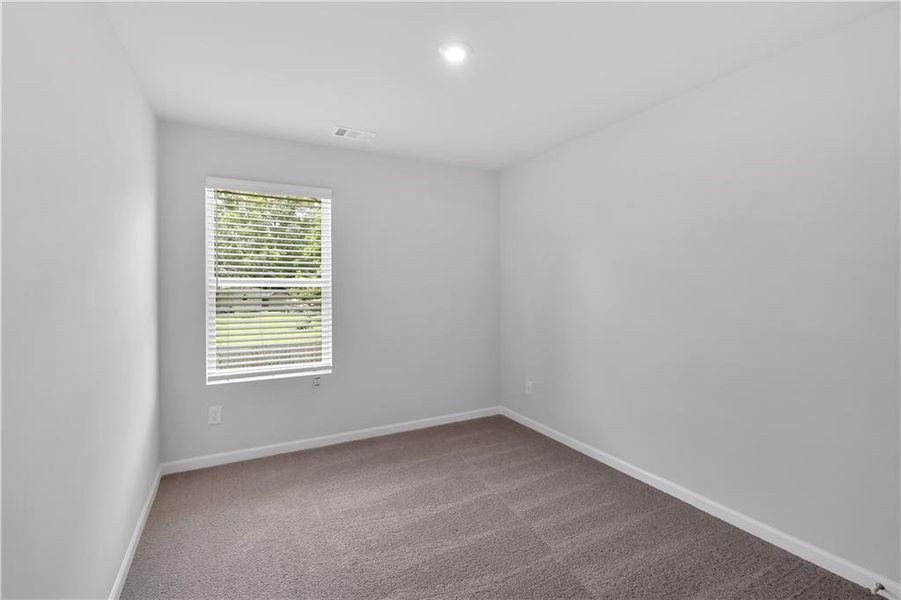 Spacious, unfurnished interior of a new home in Village Green, Adairsville (Image 38).
