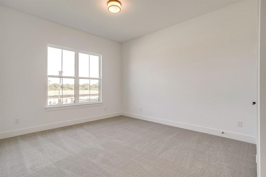 Spacious, unfurnished interior of a new home in Pecan Grove, Burleson (Image 38).