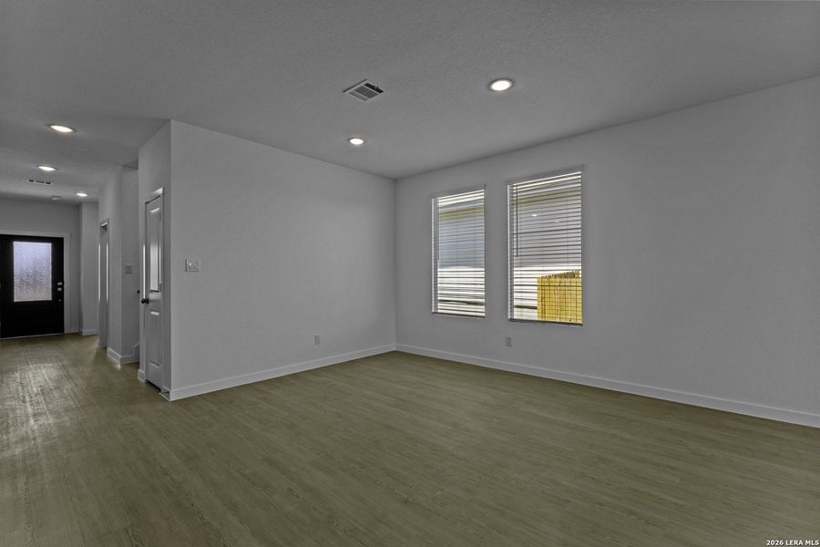 Spacious, unfurnished interior of a new home in Waterwheel, San Antonio (Image 31).