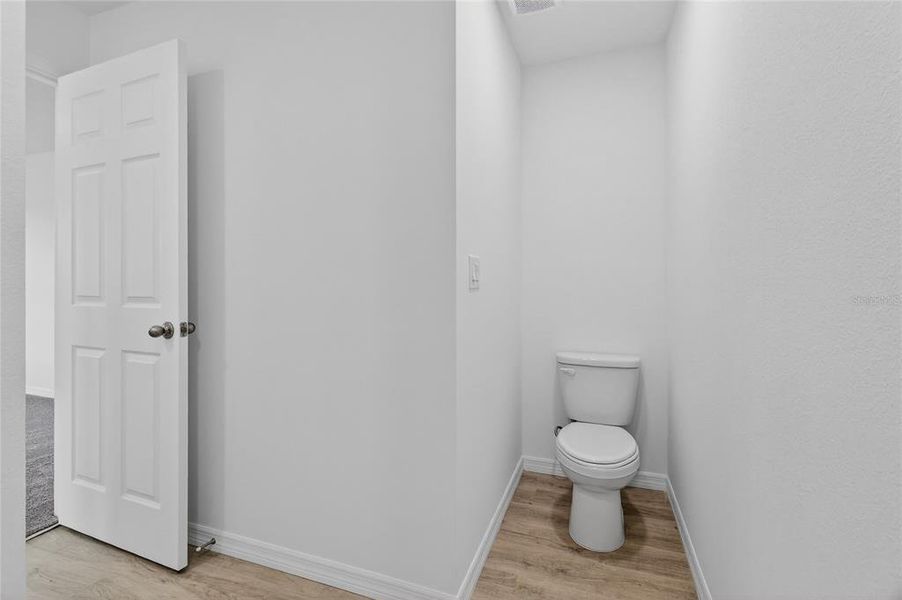 Furnished interior view inside a new home in , Haines City (Image 7).