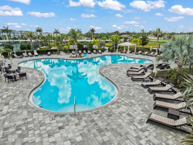 Community amenities in , Port Charlotte (Image 69).