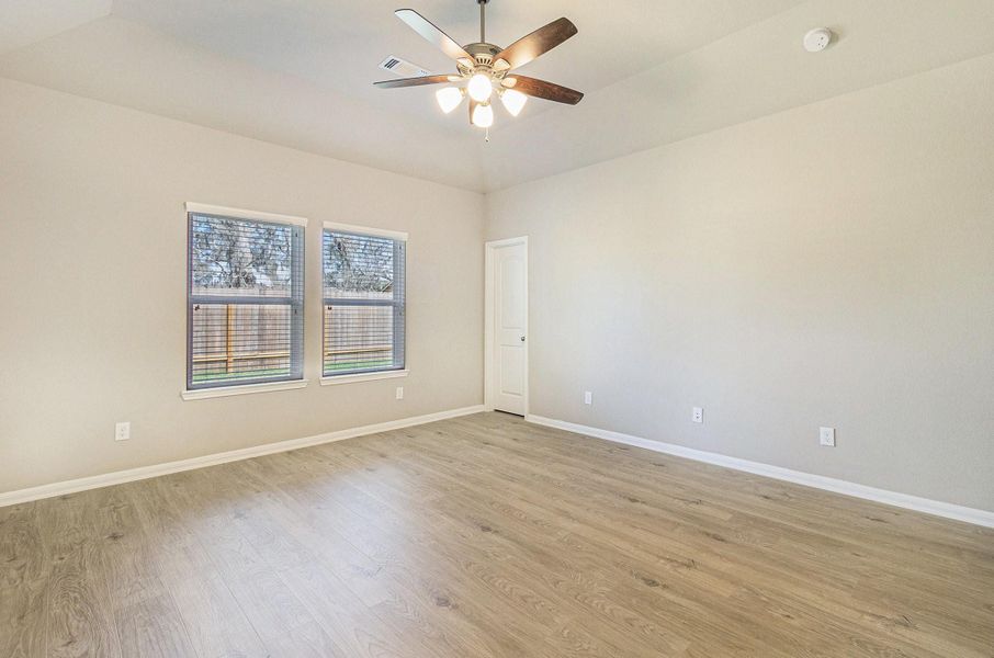 Spacious, unfurnished interior of a new home in Columbia Lakes, West Columbia (Image 26). Spacious, unfurnished interior of a new home in Columbia Lakes, West Columbia (Image 26).