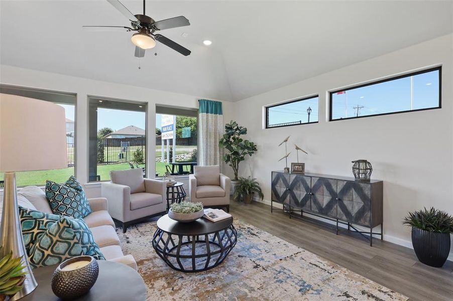 07_1834Park_007_mls 07_1834Park_007_mls