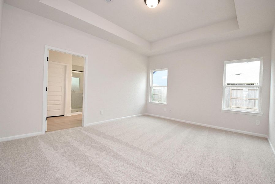 Spacious, unfurnished interior of a new home in Fulshear Lakes, Fulshear (Image 30).