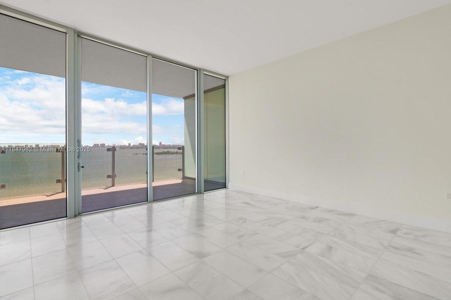 Image 48 of a home in .