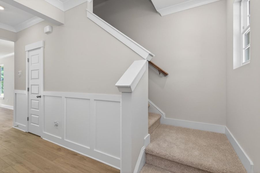 Spacious, unfurnished interior of a new home in Highland Bluff, Aiken (Image 12).
