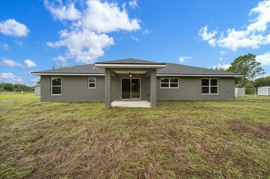 Exterior details and patio area of a home in , Ocklawaha (Image 27). Exterior details and patio area of a home in , Ocklawaha (Image 27).