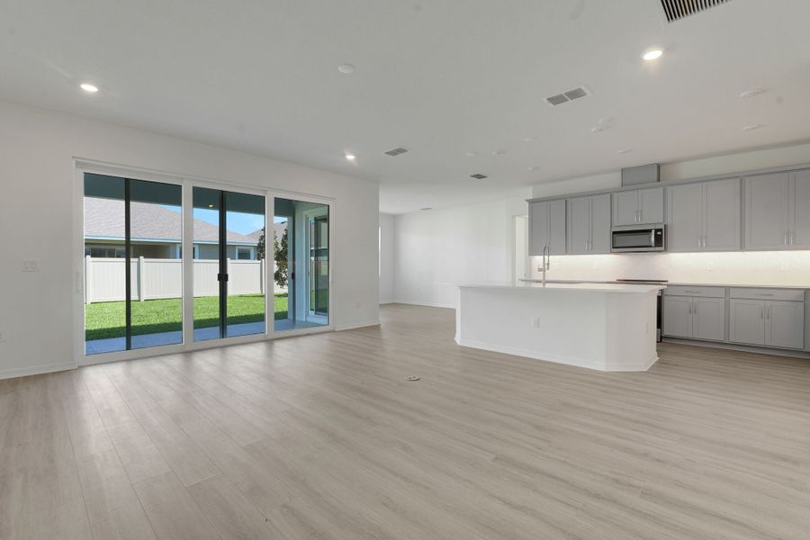 New Home in Land O Lakes, FL.  - Slide 46
