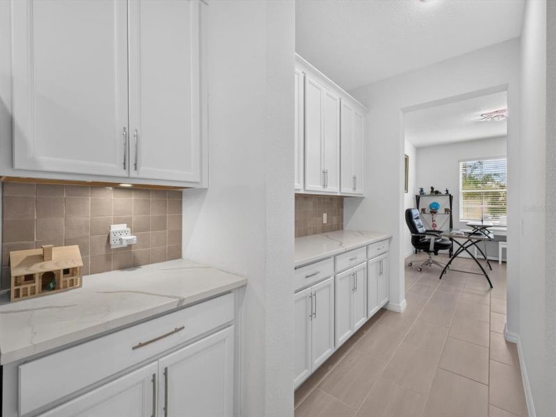 Furnished interior view inside a new home in Storey Creek, Kissimmee (Image 7).