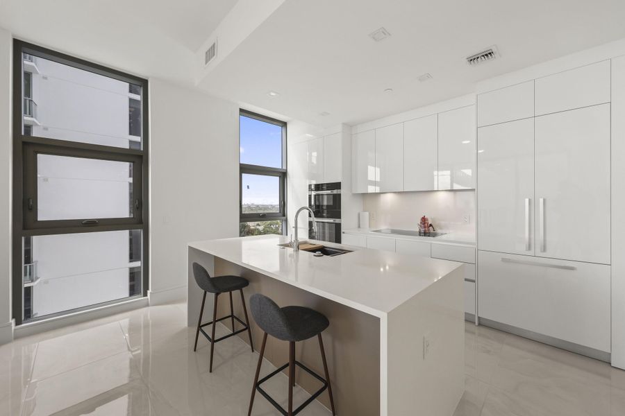 220 Lake Shore Drive - 34.jpg-FULL 220 Lake Shore Drive - 34.jpg-FULL