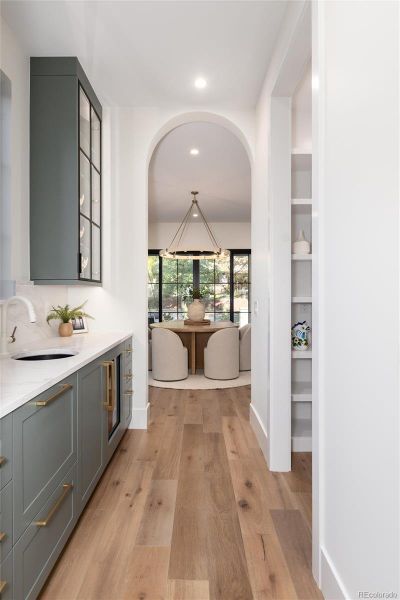 Butlers pantry with wine glass dishwasher & Sub-Zero Wine fridge Butlers pantry with wine glass dishwasher & Sub-Zero Wine fridge