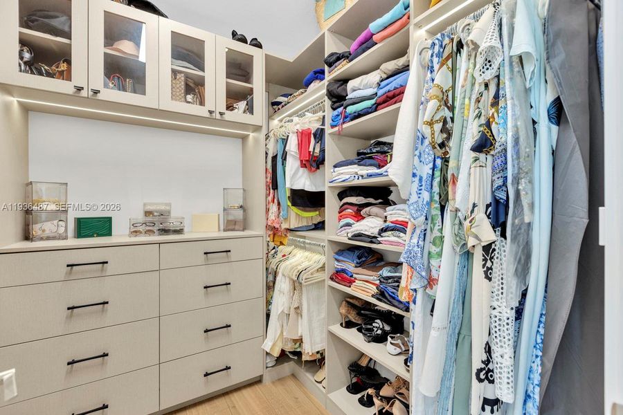 Furnished interior view inside a new home in , Boca Raton (Image 54).